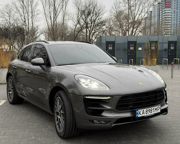Серый Порше Масан, объемом двигателя 2.89 л и пробегом 106 тыс. км за 30500 $, фото 1 на Automoto.ua