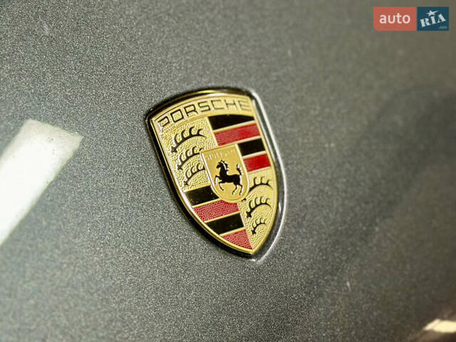 Серый Порше Масан, объемом двигателя 3 л и пробегом 177 тыс. км за 38000 $, фото 35 на Automoto.ua