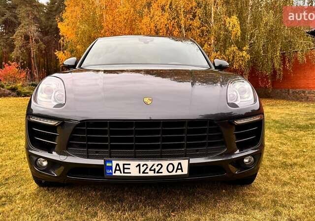 Порше Масан 2017 в Днепре (Днепропетровске) на Automoto.ua Серый Порше Масан, объемом двигателя 3 л и пробегом 83 тыс. км за 34000 $, фото 3 на Automoto.ua