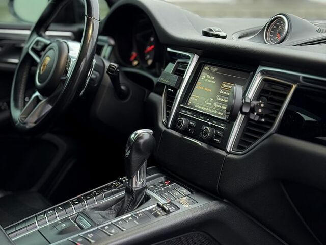 Сірий Порше Масан, об'ємом двигуна 3 л та пробігом 120 тис. км за 29999 $, фото 8 на Automoto.ua