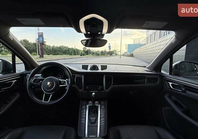 Сірий Порше Масан, об'ємом двигуна 1.98 л та пробігом 105 тис. км за 36200 $, фото 22 на Automoto.ua