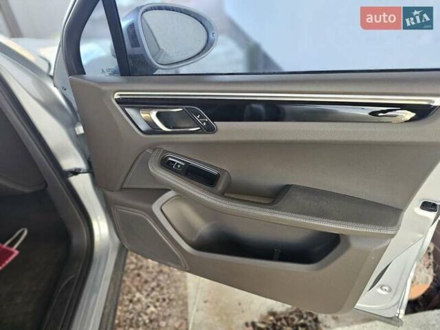 Сірий Порше Масан, об'ємом двигуна 2 л та пробігом 242 тис. км за 12200 $, фото 20 на Automoto.ua