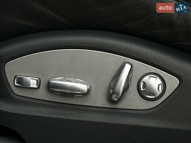 Серый Порше Масан, объемом двигателя 3 л и пробегом 79 тыс. км за 28500 $, фото 39 на Automoto.ua