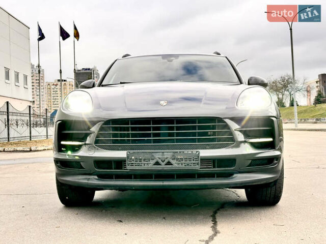 Серый Порше Масан, объемом двигателя 2 л и пробегом 76 тыс. км за 31500 $, фото 15 на Automoto.ua