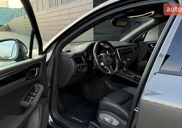 Сірий Порше Масан, об'ємом двигуна 1.98 л та пробігом 105 тис. км за 36200 $, фото 21 на Automoto.ua