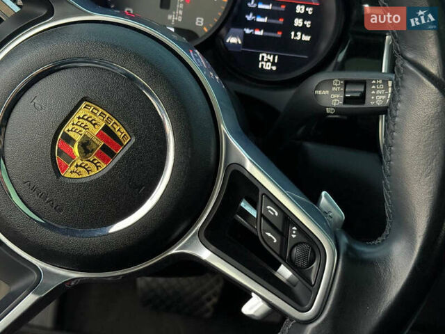 Сірий Порше Масан, об'ємом двигуна 3 л та пробігом 91 тис. км за 30000 $, фото 31 на Automoto.ua