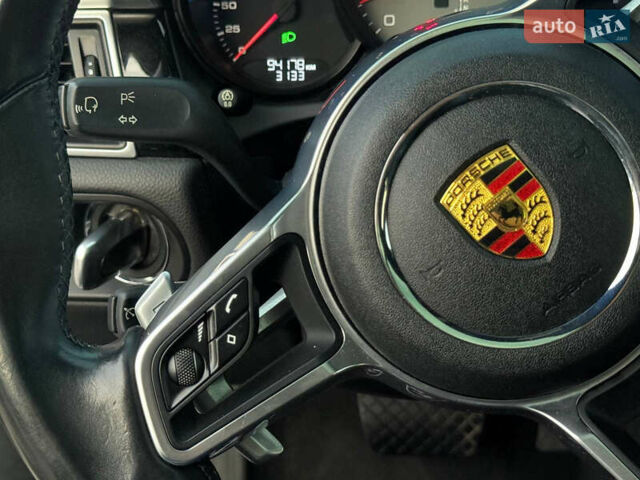 Сірий Порше Масан, об'ємом двигуна 3 л та пробігом 91 тис. км за 30000 $, фото 32 на Automoto.ua