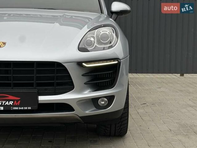 Серый Порше Масан, объемом двигателя 3 л и пробегом 79 тыс. км за 28500 $, фото 2 на Automoto.ua
