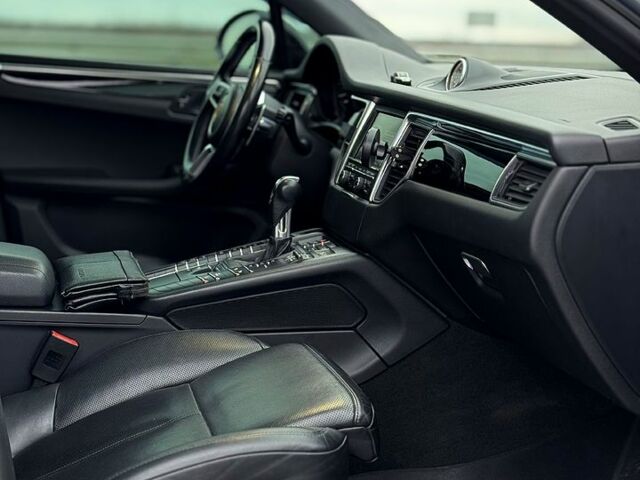 Сірий Порше Масан, об'ємом двигуна 3 л та пробігом 120 тис. км за 29999 $, фото 7 на Automoto.ua