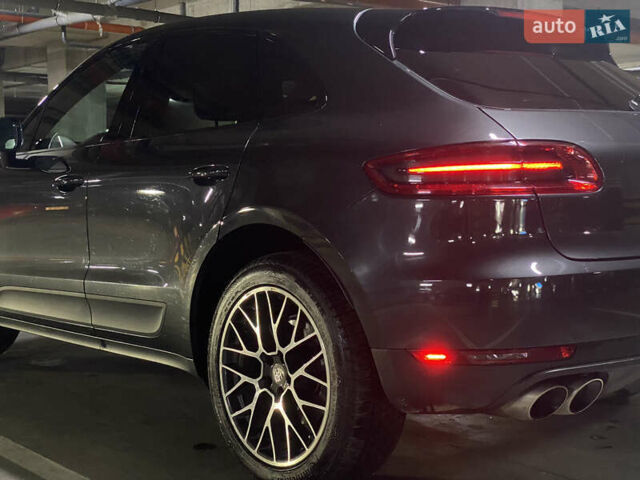 Сірий Порше Масан, об'ємом двигуна 3 л та пробігом 95 тис. км за 40000 $, фото 3 на Automoto.ua