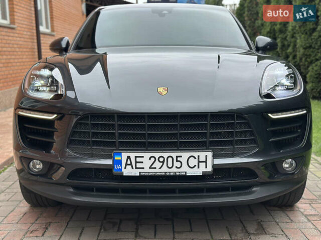 Серый Порше Масан, объемом двигателя 3 л и пробегом 34 тыс. км за 47500 $, фото 24 на Automoto.ua