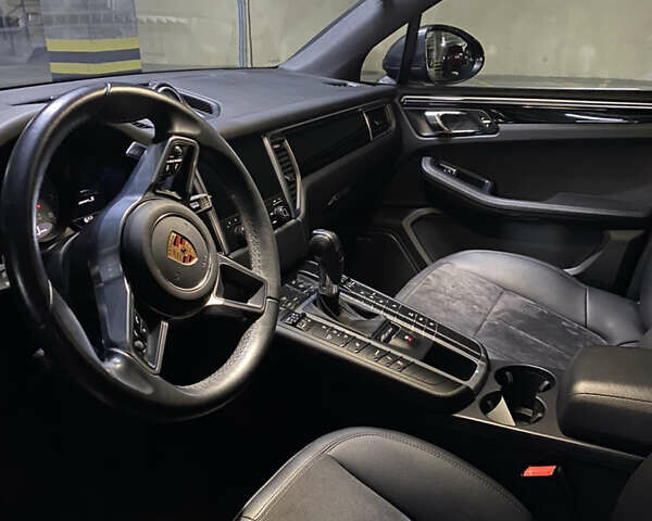 Сірий Порше Масан, об'ємом двигуна 3 л та пробігом 95 тис. км за 40000 $, фото 8 на Automoto.ua