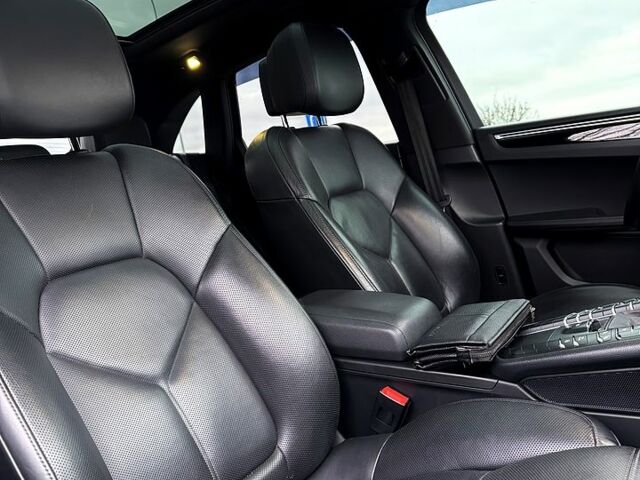 Сірий Порше Масан, об'ємом двигуна 3 л та пробігом 120 тис. км за 29999 $, фото 9 на Automoto.ua