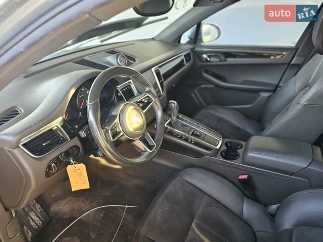Сірий Порше Масан, об'ємом двигуна 2 л та пробігом 242 тис. км за 12200 $, фото 9 на Automoto.ua