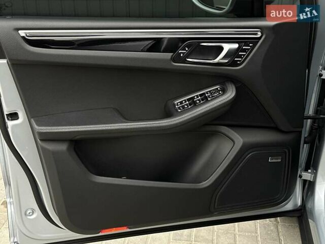 Серый Порше Масан, объемом двигателя 3 л и пробегом 79 тыс. км за 28500 $, фото 33 на Automoto.ua