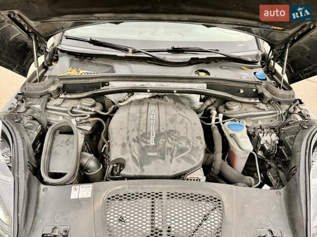 Серый Порше Масан, объемом двигателя 2 л и пробегом 76 тыс. км за 31500 $, фото 37 на Automoto.ua