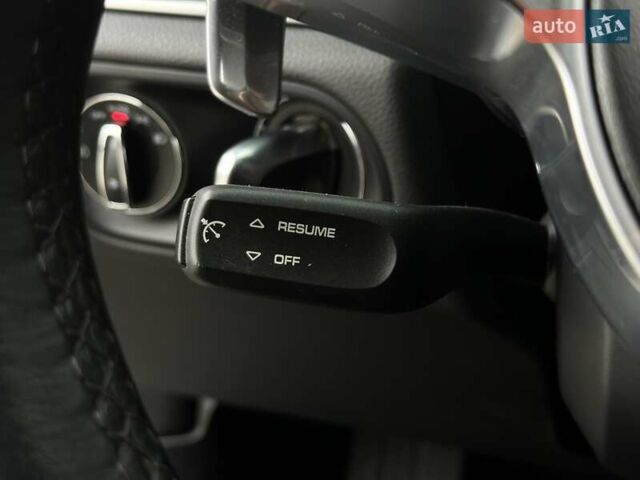 Серый Порше Масан, объемом двигателя 3 л и пробегом 79 тыс. км за 28500 $, фото 42 на Automoto.ua