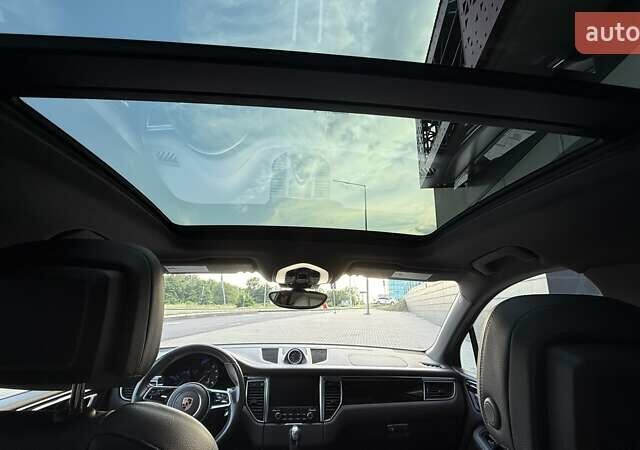 Сірий Порше Масан, об'ємом двигуна 1.98 л та пробігом 105 тис. км за 36200 $, фото 23 на Automoto.ua