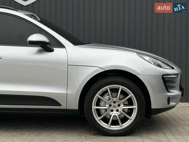 Серый Порше Масан, объемом двигателя 3 л и пробегом 79 тыс. км за 28500 $, фото 8 на Automoto.ua