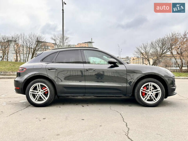 Серый Порше Масан, объемом двигателя 2 л и пробегом 76 тыс. км за 31500 $, фото 2 на Automoto.ua
