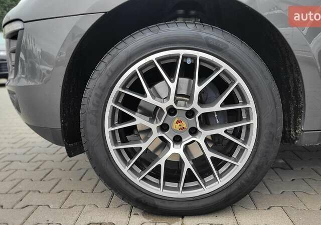 Серый Порше Масан, объемом двигателя 1.98 л и пробегом 133 тыс. км за 40500 $, фото 14 на Automoto.ua