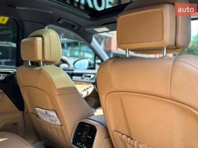 Серый Порше Масан, объемом двигателя 1.98 л и пробегом 54 тыс. км за 39000 $, фото 17 на Automoto.ua