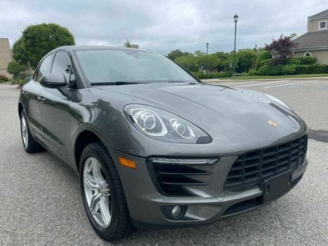 Порше Масан 2018 у Києві на Automoto.ua Сірий Порше Масан, об'ємом двигуна 3 л та пробігом 40 тис. км за 9500 $, фото 3 на Automoto.ua