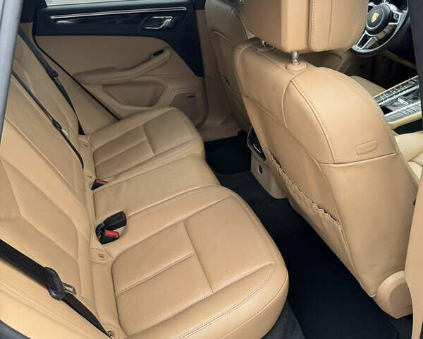 Сірий Порше Масан, об'ємом двигуна 1.98 л та пробігом 85 тис. км за 28500 $, фото 25 на Automoto.ua