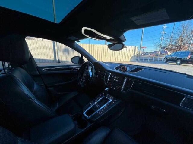 Серый Порше Масан, объемом двигателя 3 л и пробегом 45 тыс. км за 10700 $, фото 9 на Automoto.ua