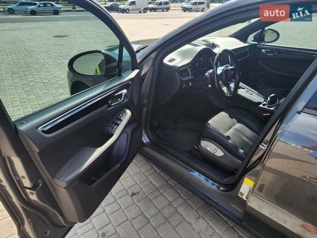 Серый Порше Масан, объемом двигателя 1.98 л и пробегом 76 тыс. км за 31000 $, фото 18 на Automoto.ua