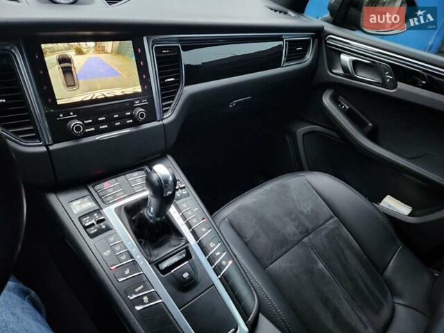 Серый Порше Масан, объемом двигателя 1.98 л и пробегом 76 тыс. км за 31000 $, фото 36 на Automoto.ua