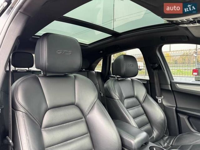 Сірий Порше Масан, об'ємом двигуна 3 л та пробігом 128 тис. км за 37500 $, фото 15 на Automoto.ua