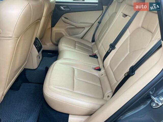 Сірий Порше Масан, об'ємом двигуна 1.98 л та пробігом 116 тис. км за 32800 $, фото 24 на Automoto.ua