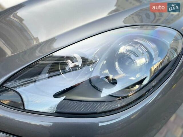 Сірий Порше Масан, об'ємом двигуна 1.98 л та пробігом 116 тис. км за 32800 $, фото 12 на Automoto.ua