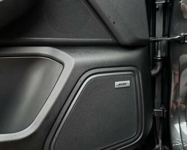 Серый Порше Масан, объемом двигателя 1.98 л и пробегом 48 тыс. км за 44900 $, фото 26 на Automoto.ua