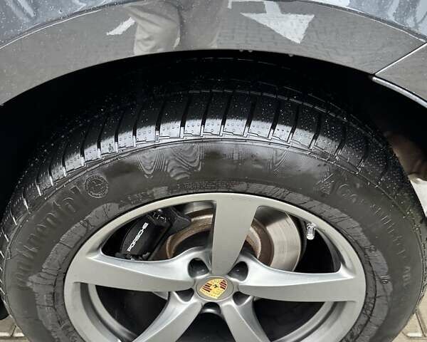 Серый Порше Масан, объемом двигателя 1.98 л и пробегом 48 тыс. км за 44900 $, фото 7 на Automoto.ua