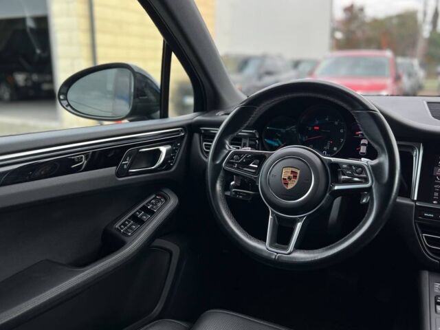 Серый Порше Масан, объемом двигателя 2 л и пробегом 62 тыс. км за 49900 $, фото 11 на Automoto.ua