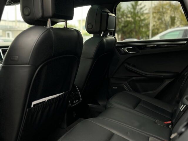 Серый Порше Масан, объемом двигателя 2 л и пробегом 62 тыс. км за 49900 $, фото 16 на Automoto.ua