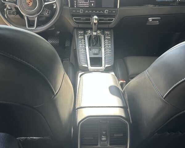 Серый Порше Масан, объемом двигателя 3 л и пробегом 90 тыс. км за 47000 $, фото 18 на Automoto.ua