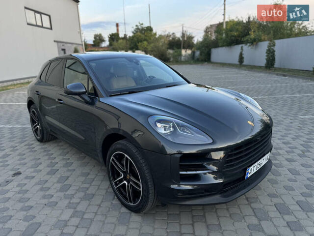 Серый Порше Масан, объемом двигателя 3 л и пробегом 95 тыс. км за 38900 $, фото 4 на Automoto.ua