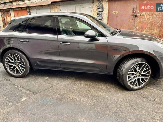 Серый Порше Масан, объемом двигателя 3 л и пробегом 88 тыс. км за 35000 $, фото 5 на Automoto.ua