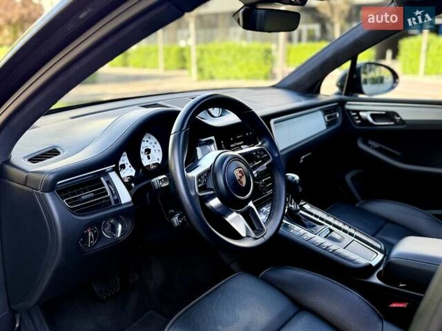 Сірий Порше Масан, об'ємом двигуна 2.89 л та пробігом 25 тис. км за 67777 $, фото 26 на Automoto.ua