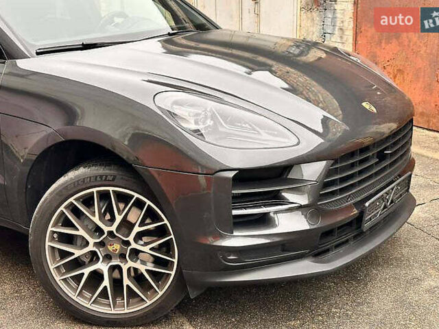 Серый Порше Масан, объемом двигателя 3 л и пробегом 88 тыс. км за 35000 $, фото 1 на Automoto.ua