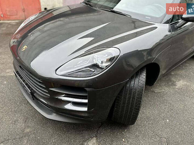 Серый Порше Масан, объемом двигателя 3 л и пробегом 88 тыс. км за 35000 $, фото 12 на Automoto.ua