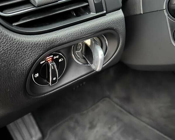 Серый Порше Масан, объемом двигателя 1.98 л и пробегом 48 тыс. км за 44900 $, фото 27 на Automoto.ua