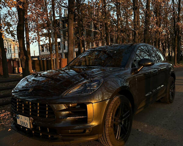 Сірий Порше Масан, об'ємом двигуна 3 л та пробігом 107 тис. км за 48000 $, фото 2 на Automoto.ua