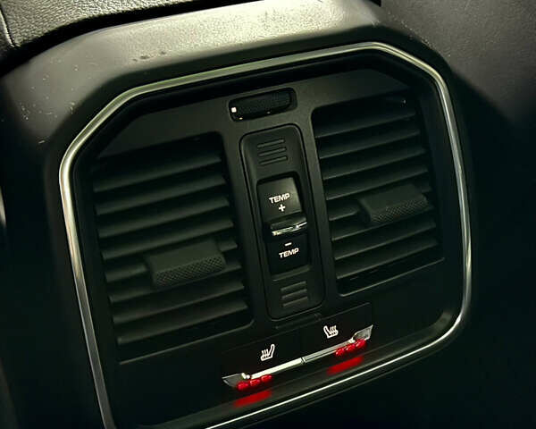 Сірий Порше Масан, об'ємом двигуна 1.98 л та пробігом 61 тис. км за 42500 $, фото 25 на Automoto.ua