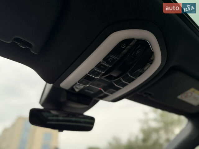 Серый Порше Масан, объемом двигателя 2 л и пробегом 42 тыс. км за 53990 $, фото 36 на Automoto.ua