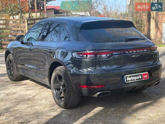 Серый Порше Масан, объемом двигателя 2 л и пробегом 40 тыс. км за 55290 $, фото 7 на Automoto.ua
