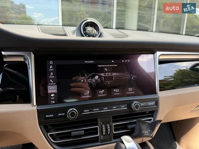 Серый Порше Масан, объемом двигателя 1.98 л и пробегом 19 тыс. км за 52500 $, фото 22 на Automoto.ua
